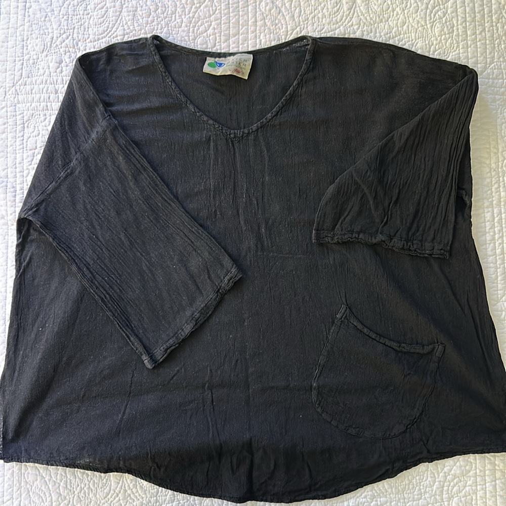 WaterSister Cotton Gauze JOEY top - Black (OSFM)